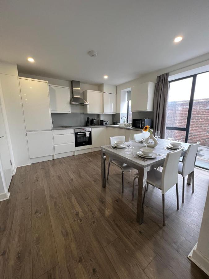 3Bed Flat 3Wc And Great Location Near Excel City Airport O2 And Canning Town Station Villa London Exteriör bild